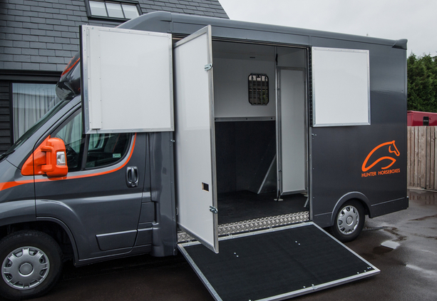 Hunter   Horsebox - Trailers & Horseboxes in Manchester