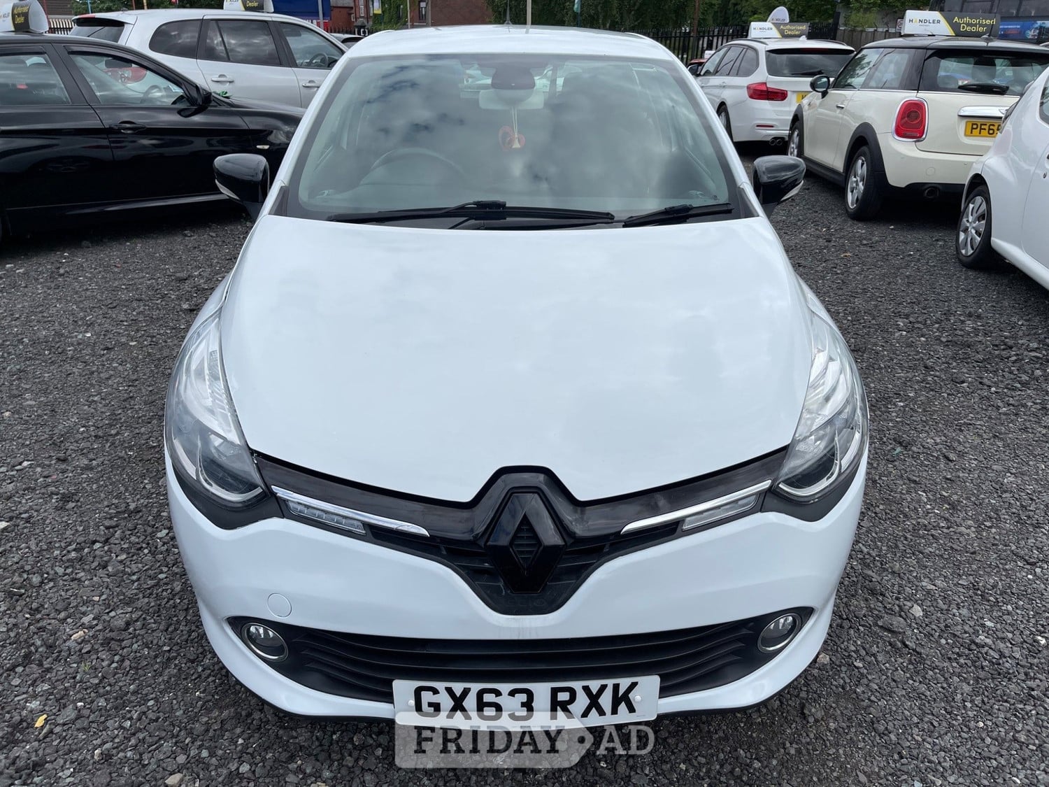 [ berth ]Renault Clio