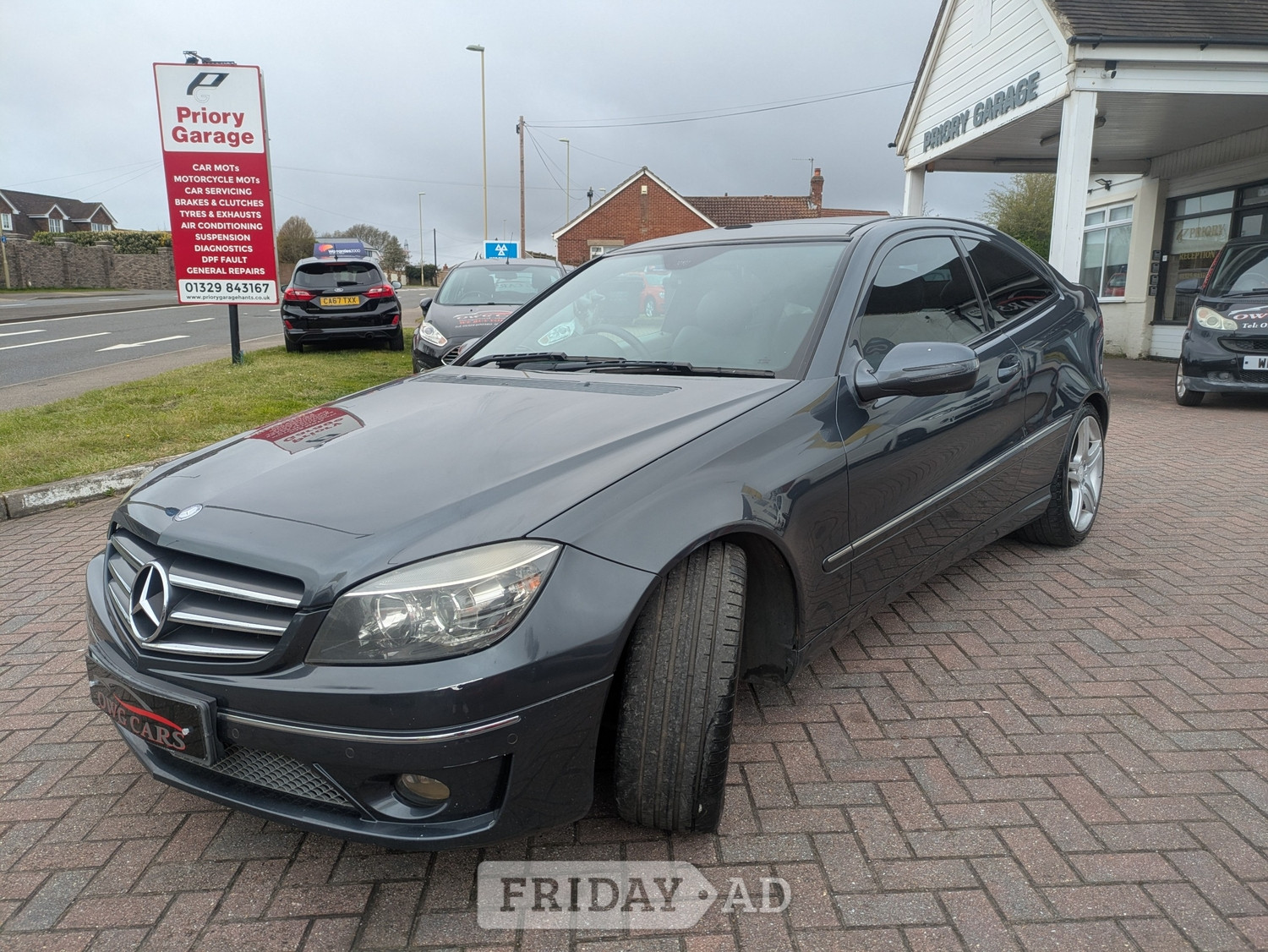 [ berth ]Mercedes-Benz CLC Class
