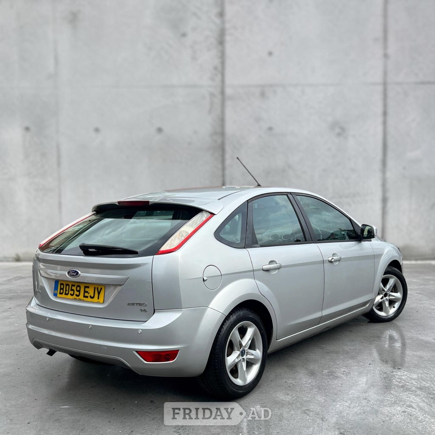 Ford Focus 2009 - Cars