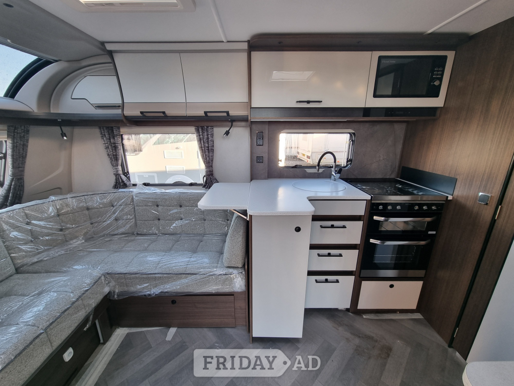 Coachman Laser 845 Xtra 2026 - Motorhomes & Caravans