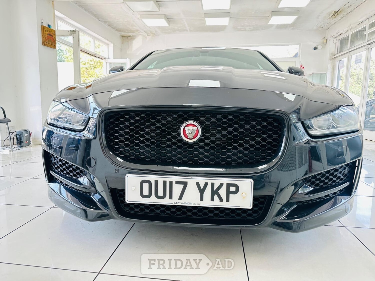 [ berth ]Jaguar XE