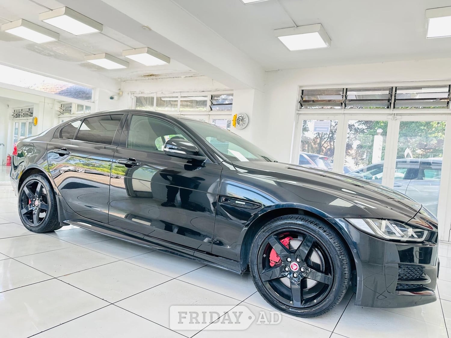Jaguar XE Iver