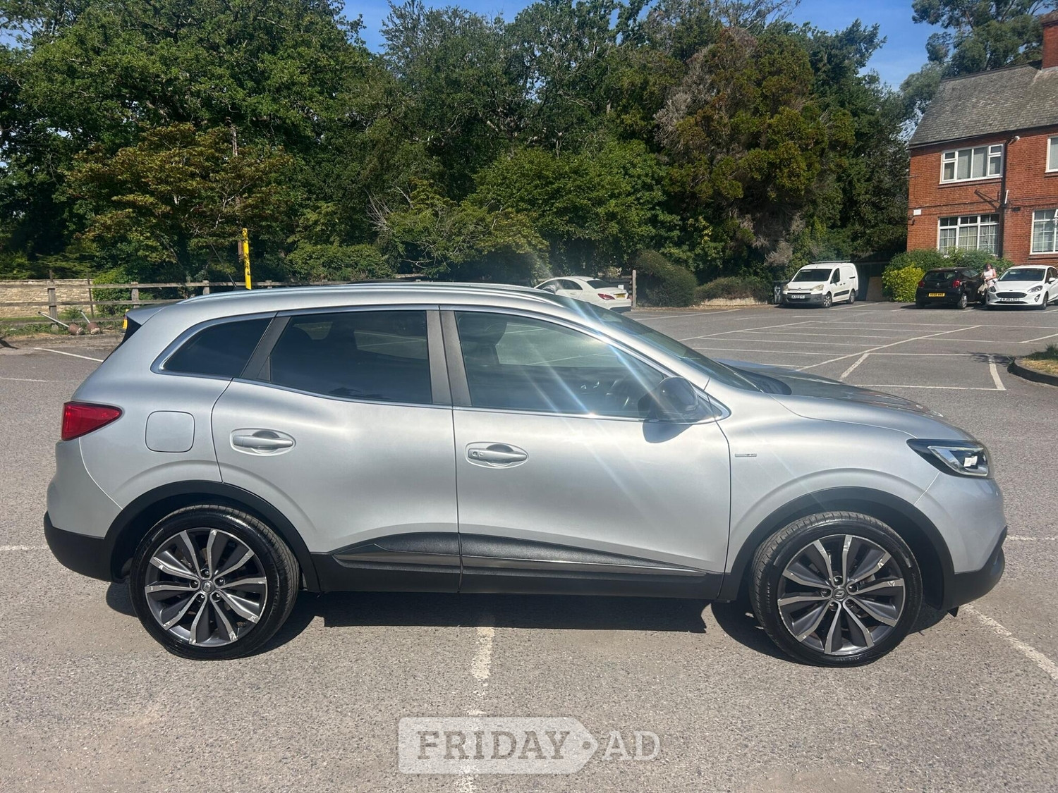 [ berth ]Renault Kadjar