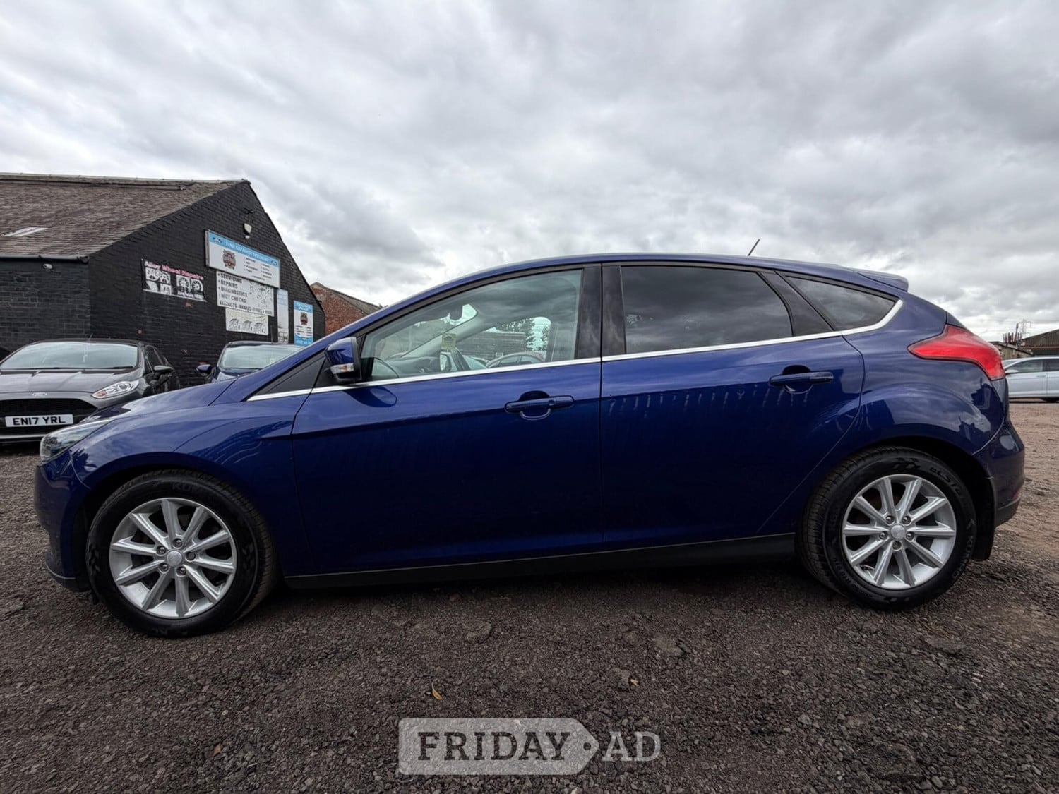 Ford Focus 2017 - Cars