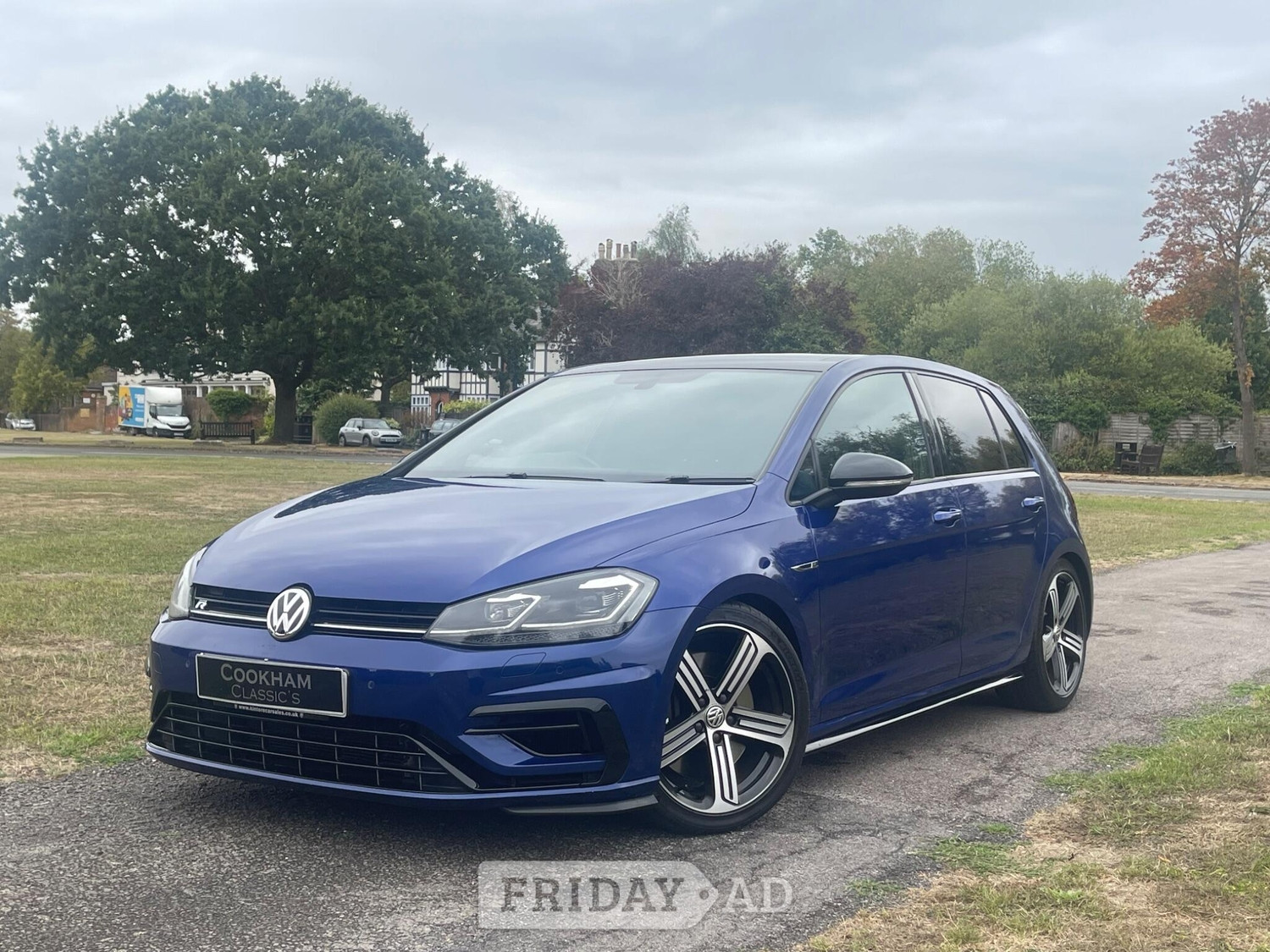 [ berth ]Volkswagen Golf
