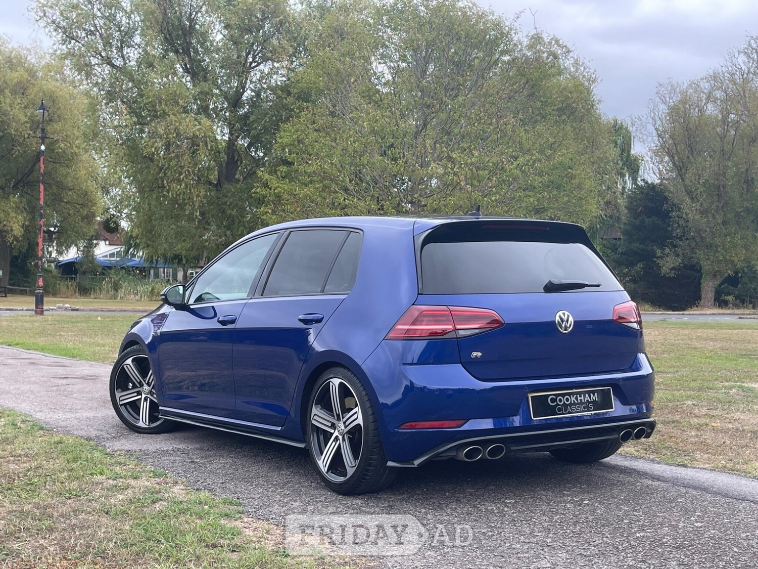 Volkswagen Golf 2017 - Cars in Maidenhead