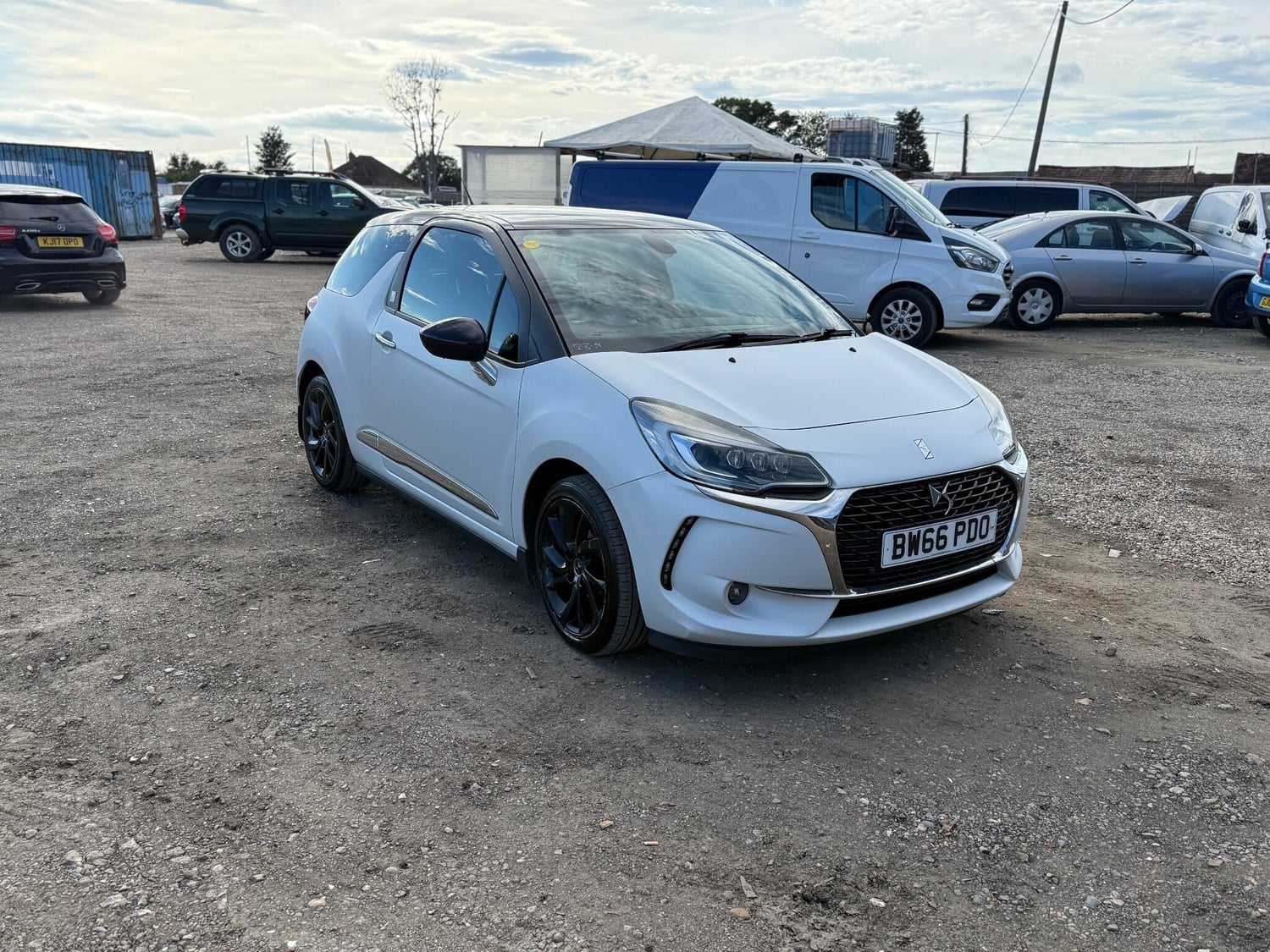 DS DS 3 2017 - Cars