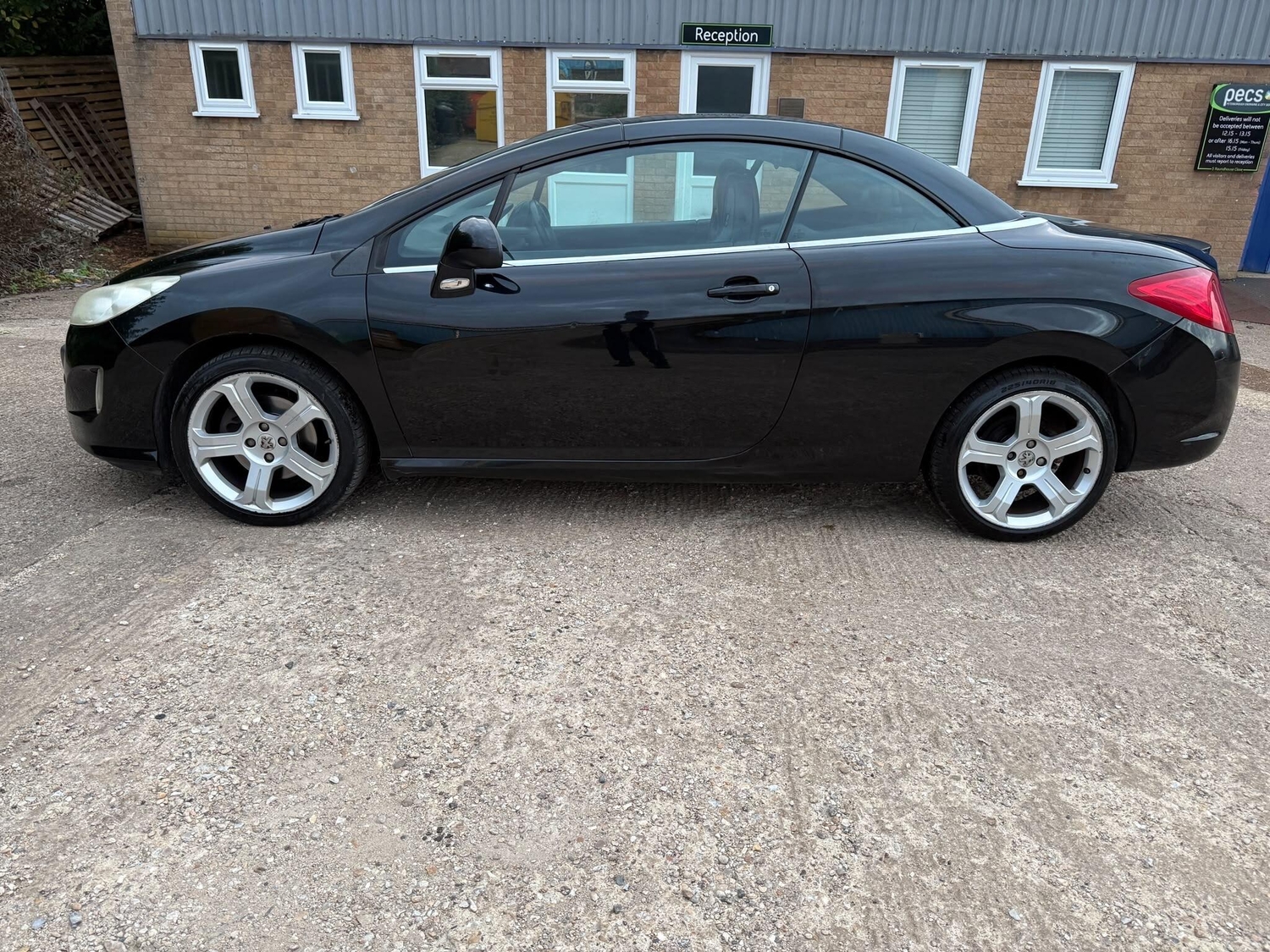 Peugeot 308 CC 2010 - Cars in Peterborough