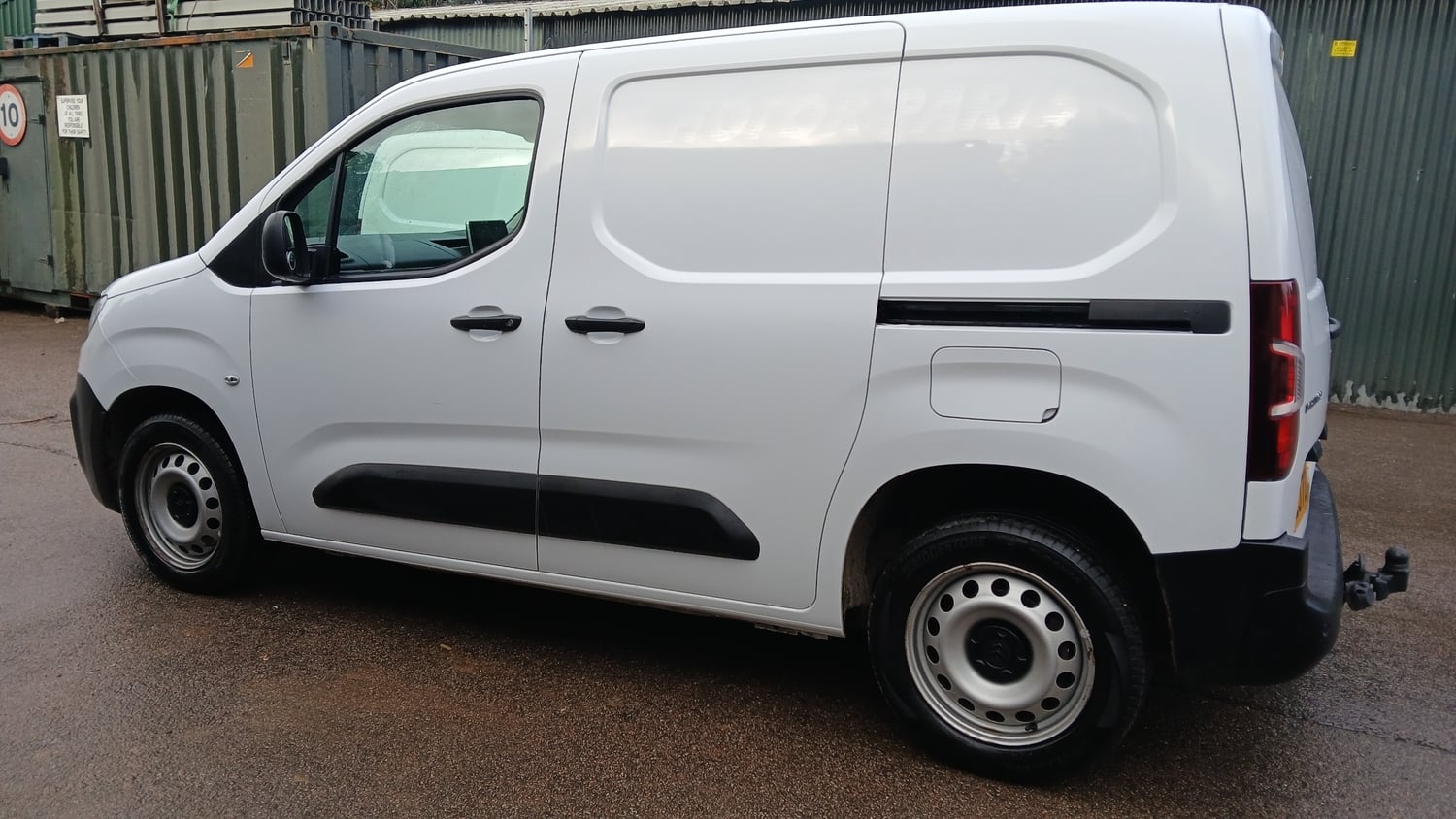 Citroen Berlingo 2023 - Vans & Commercial Vehicles