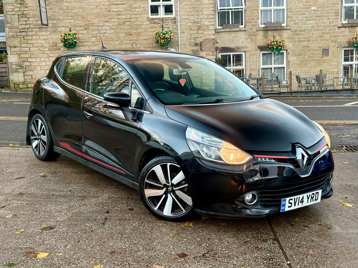 Renault Clio Bolton