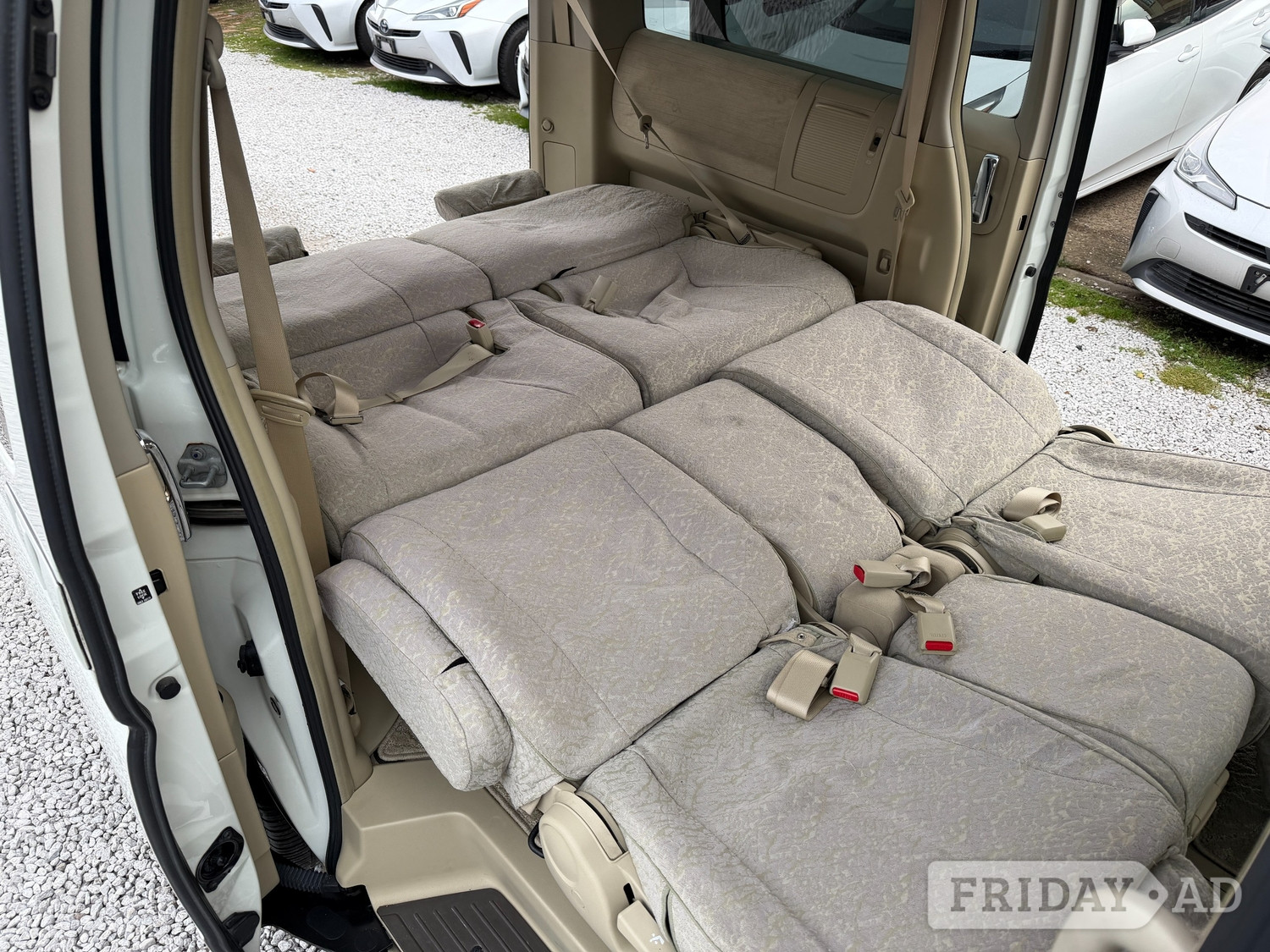 Nissan Elgrand 2010 - Cars in Birmingham