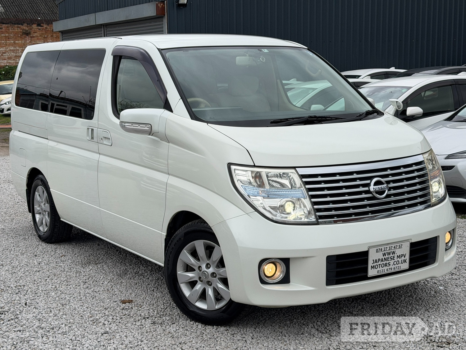 Nissan Elgrand 2010 in Birmingham