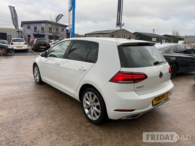 [ berth ]Volkswagen Golf