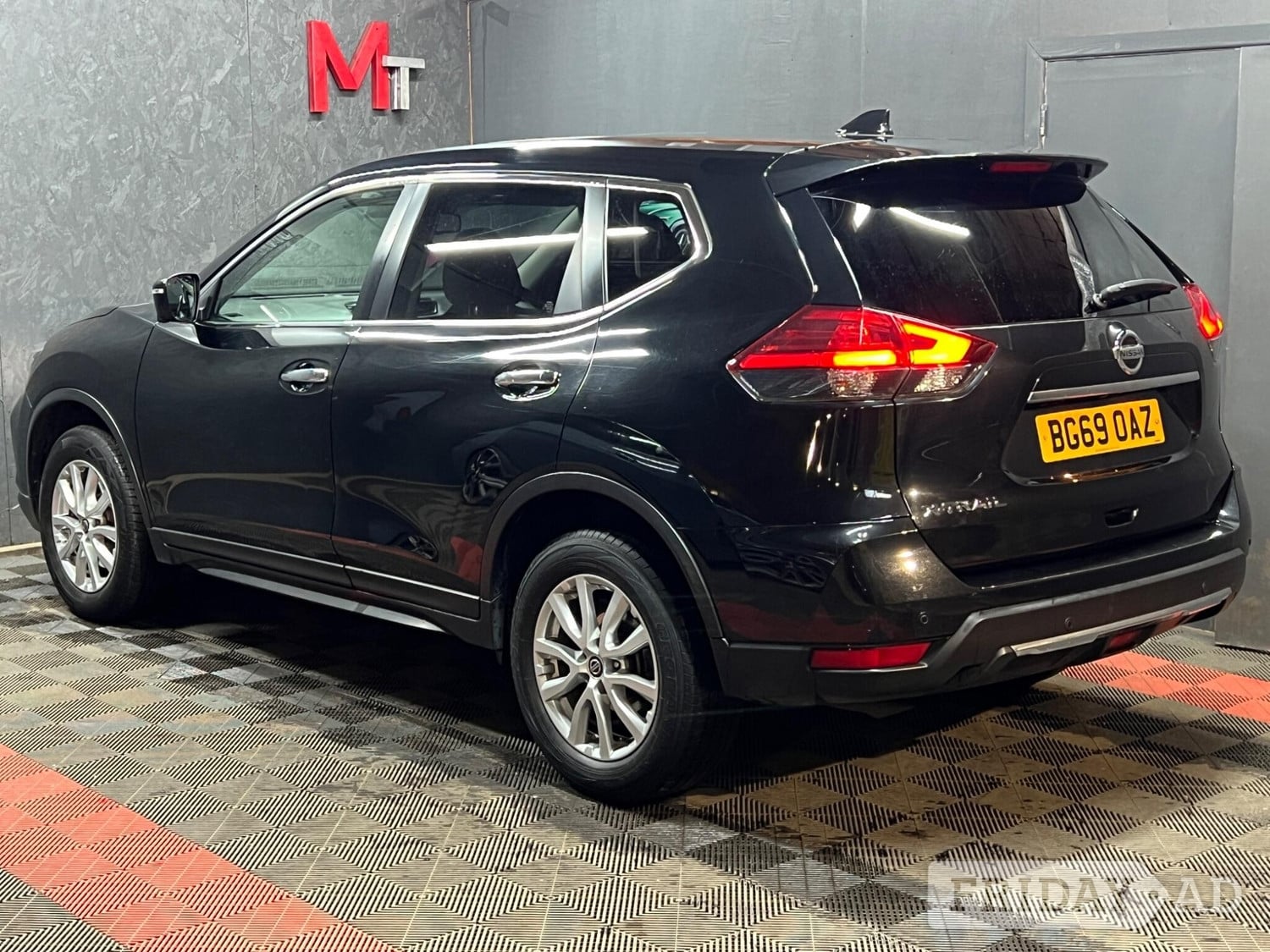 Nissan X-Trail 2019 - Cars in Halifax