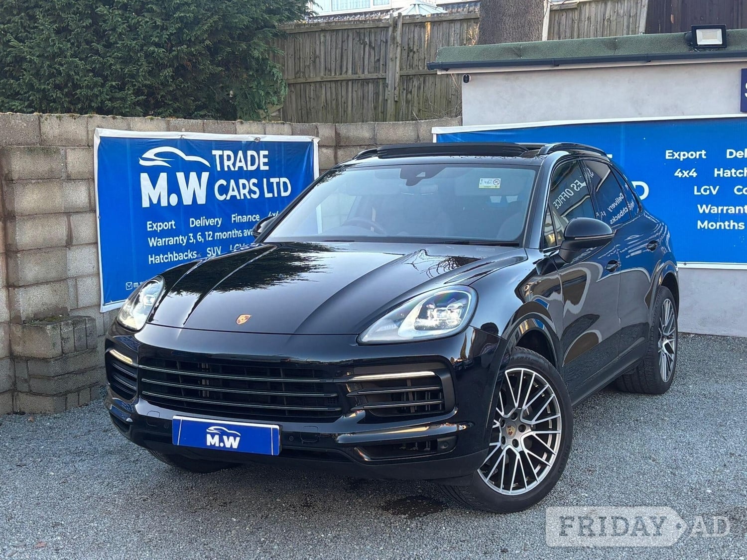 Porsche Cayenne 2022 in Dudley