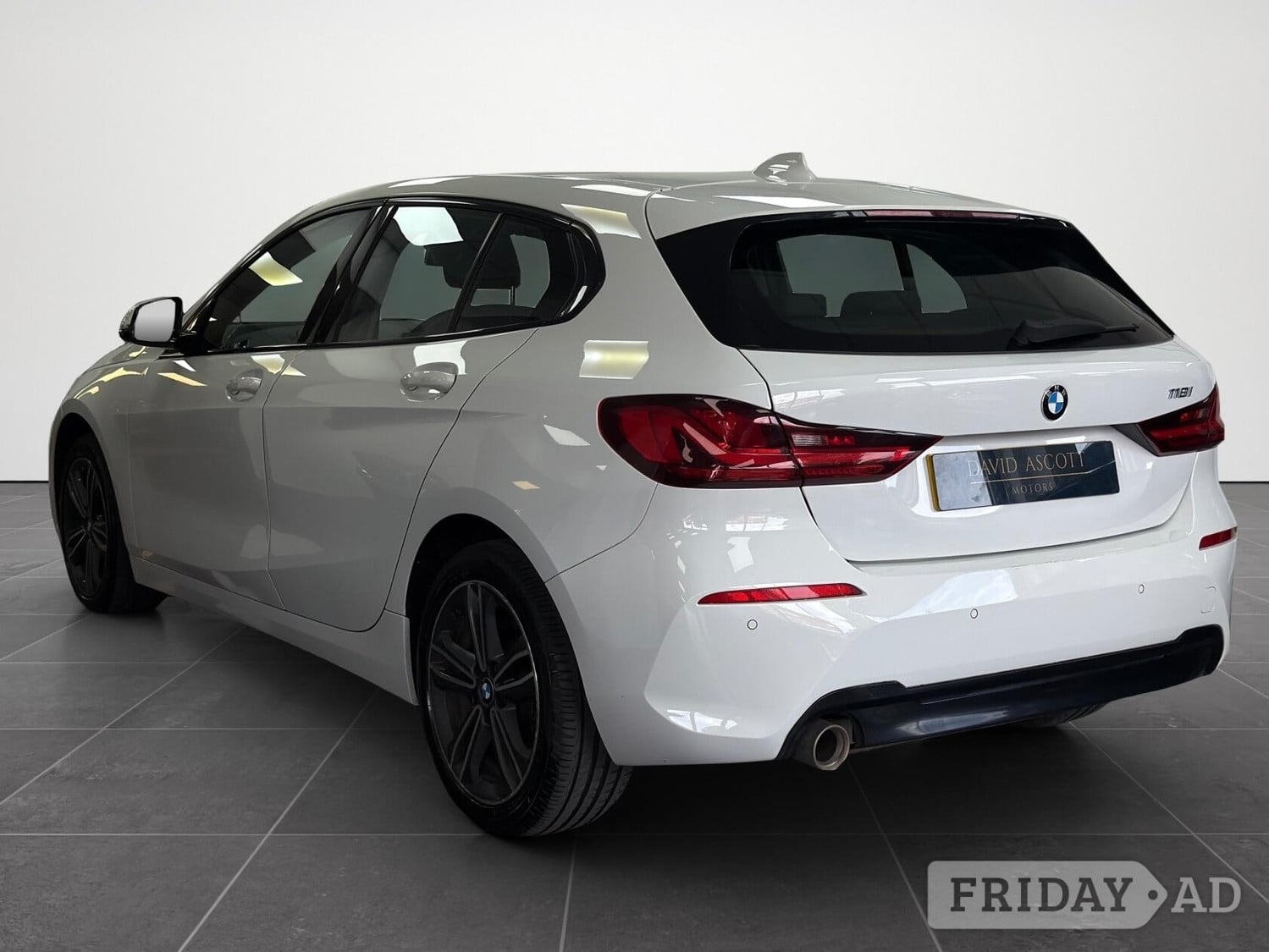 [ berth ]BMW 1 Series