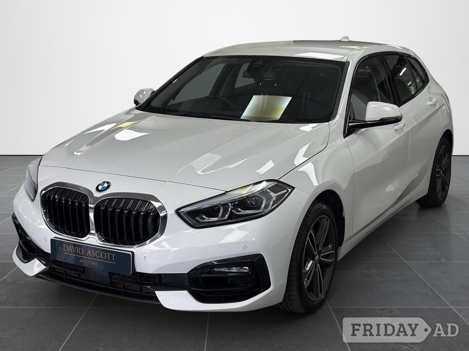 BMW 1 Series 2019 - Cars