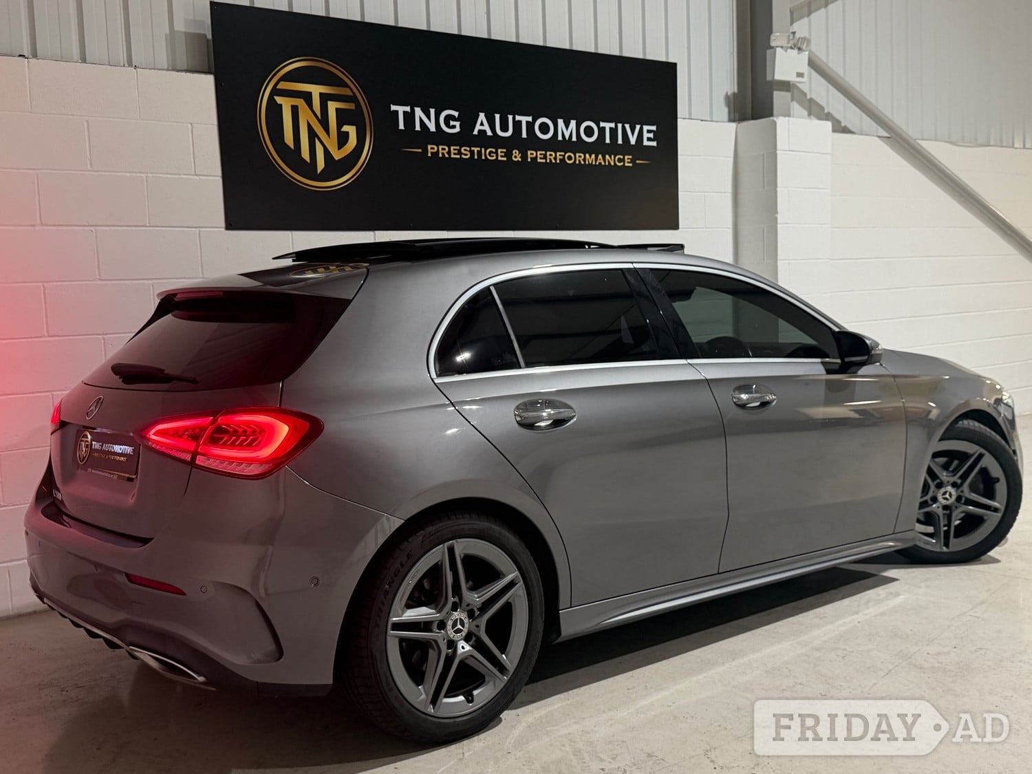 [ berth ]Mercedes-Benz A Class