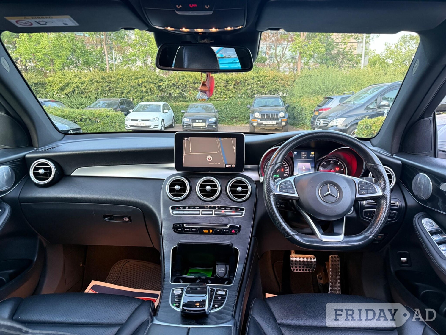 Mercedes-Benz GLC 2016 - Cars in Uxbridge