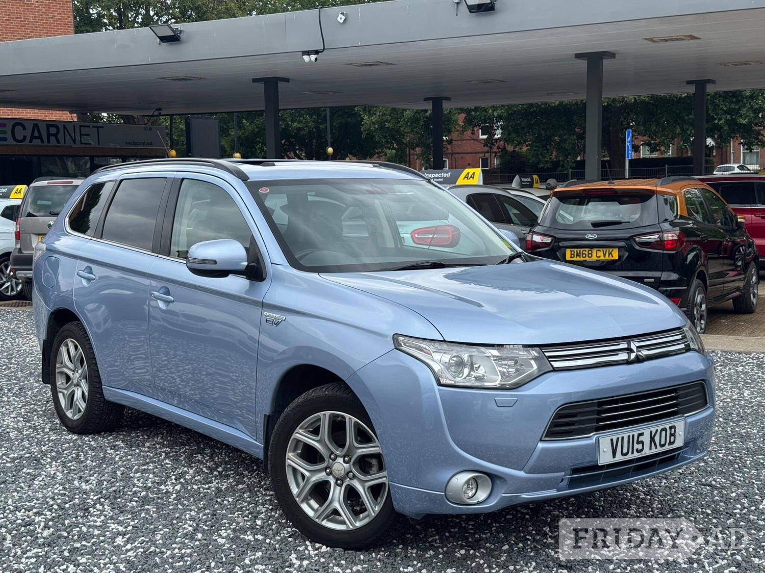 Mitsubishi Outlander 2015 in Bedford