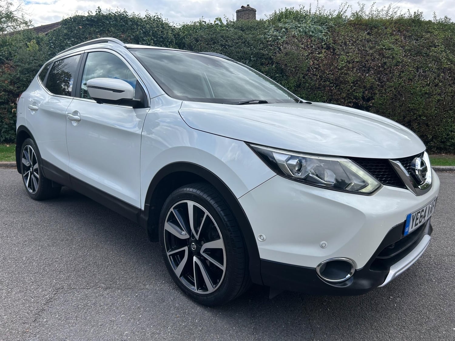 Nissan Qashqai 2014 in Croydon
