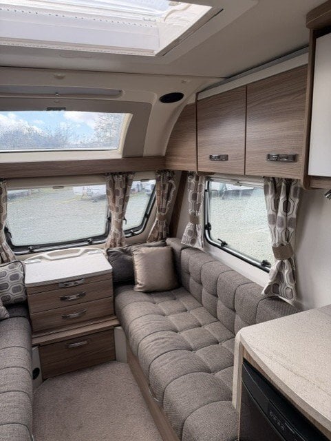 Swift Sprite Alpine 2 2017 - Motorhomes & Caravans