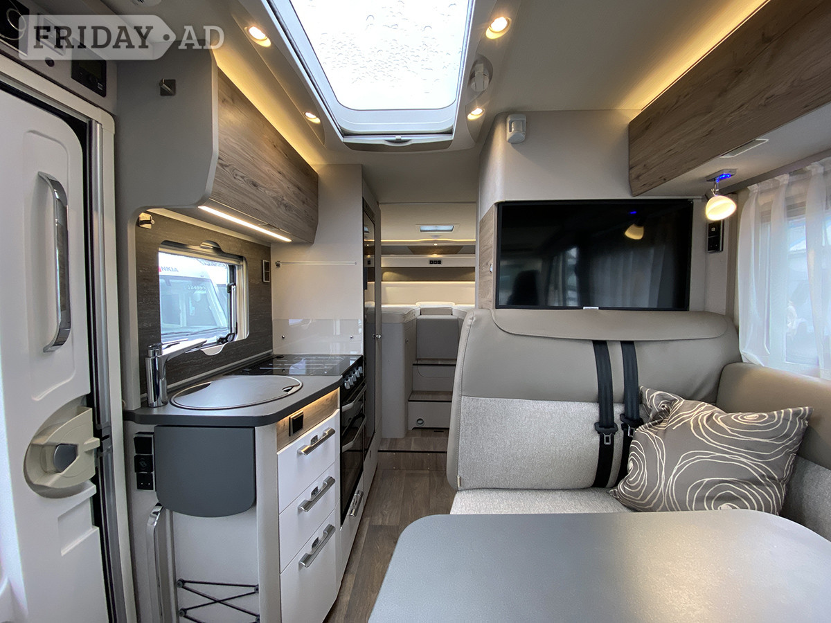 Hymer Exsis 580 Newark