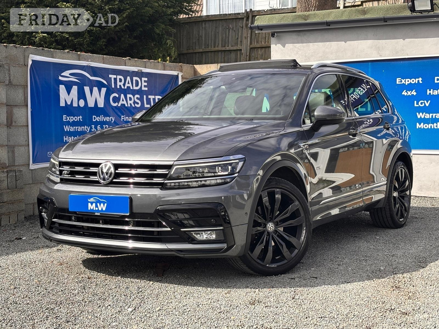 Volkswagen Tiguan 2019 in Dudley