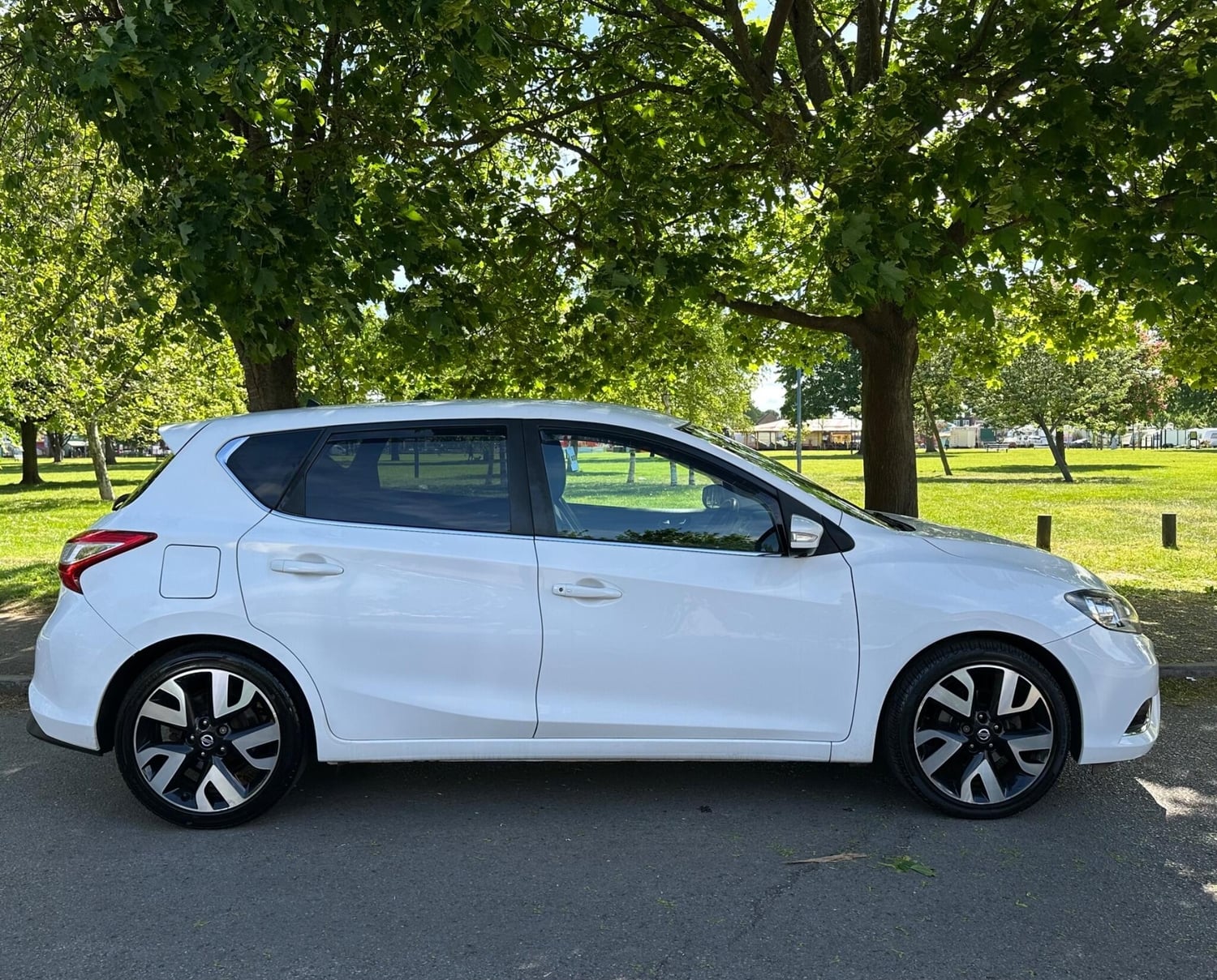 Nissan Pulsar Slough