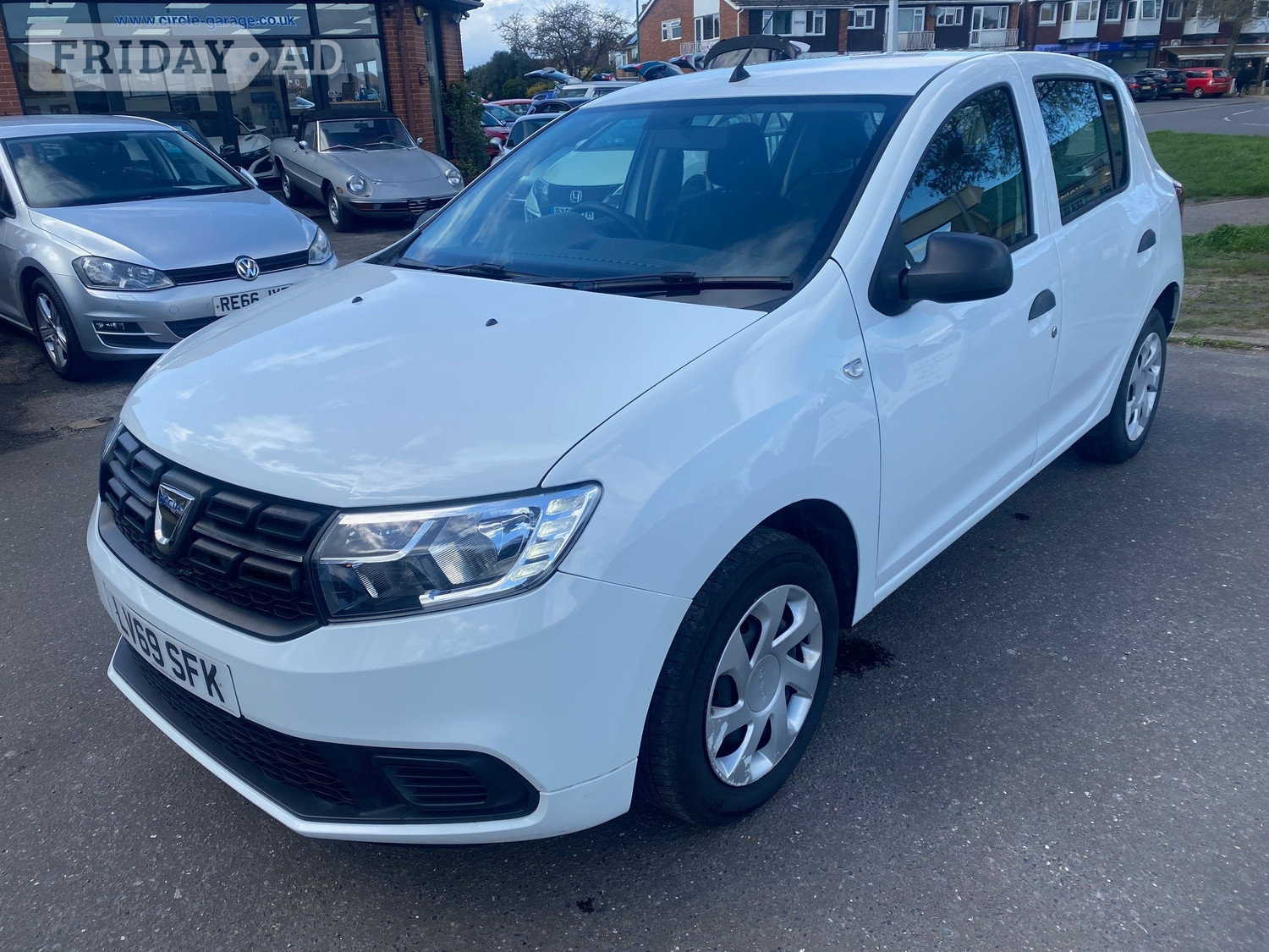 Dacia Sandero 2019 - Cars