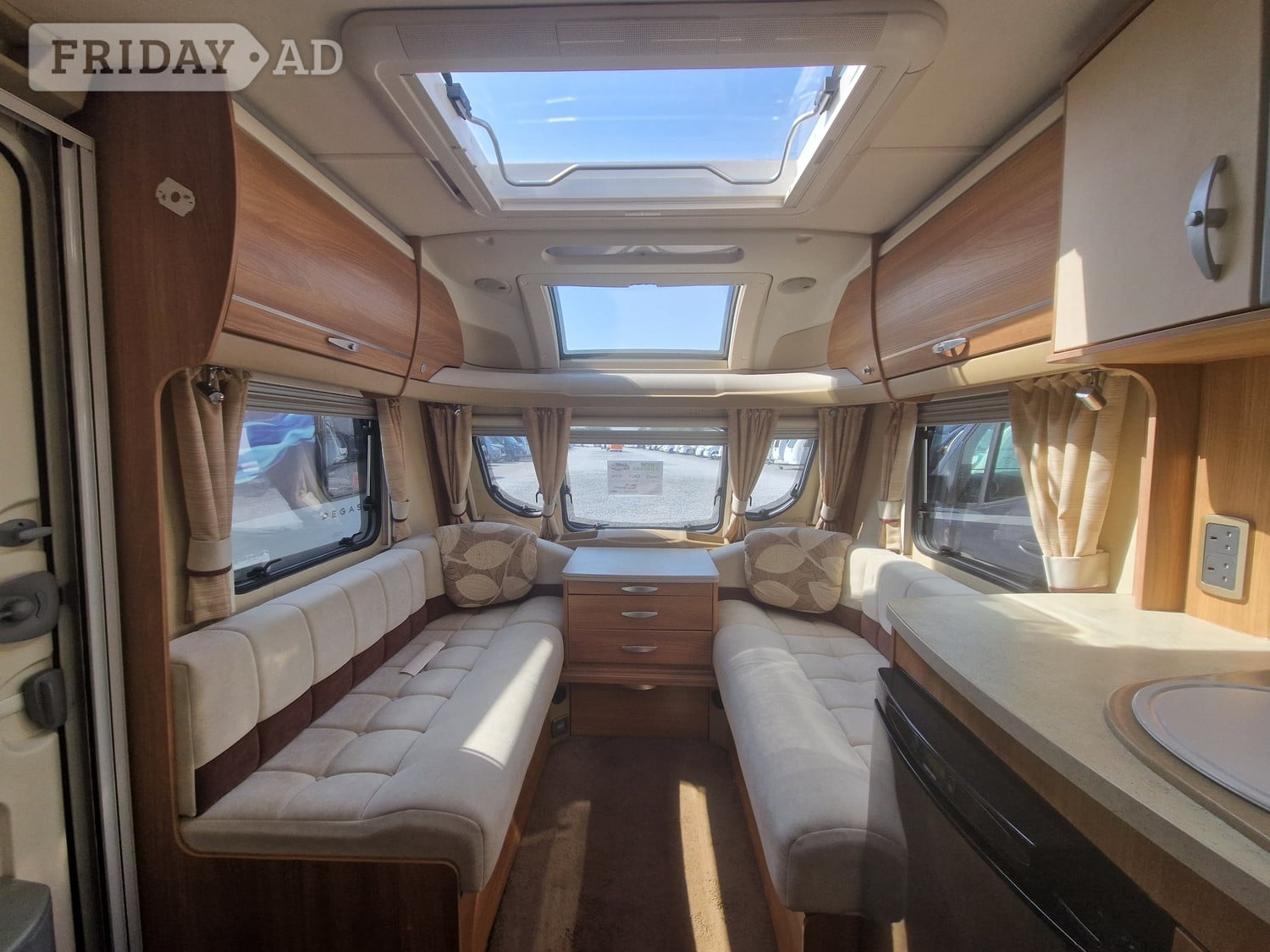 [4 berth ]Swift Challenger 565
