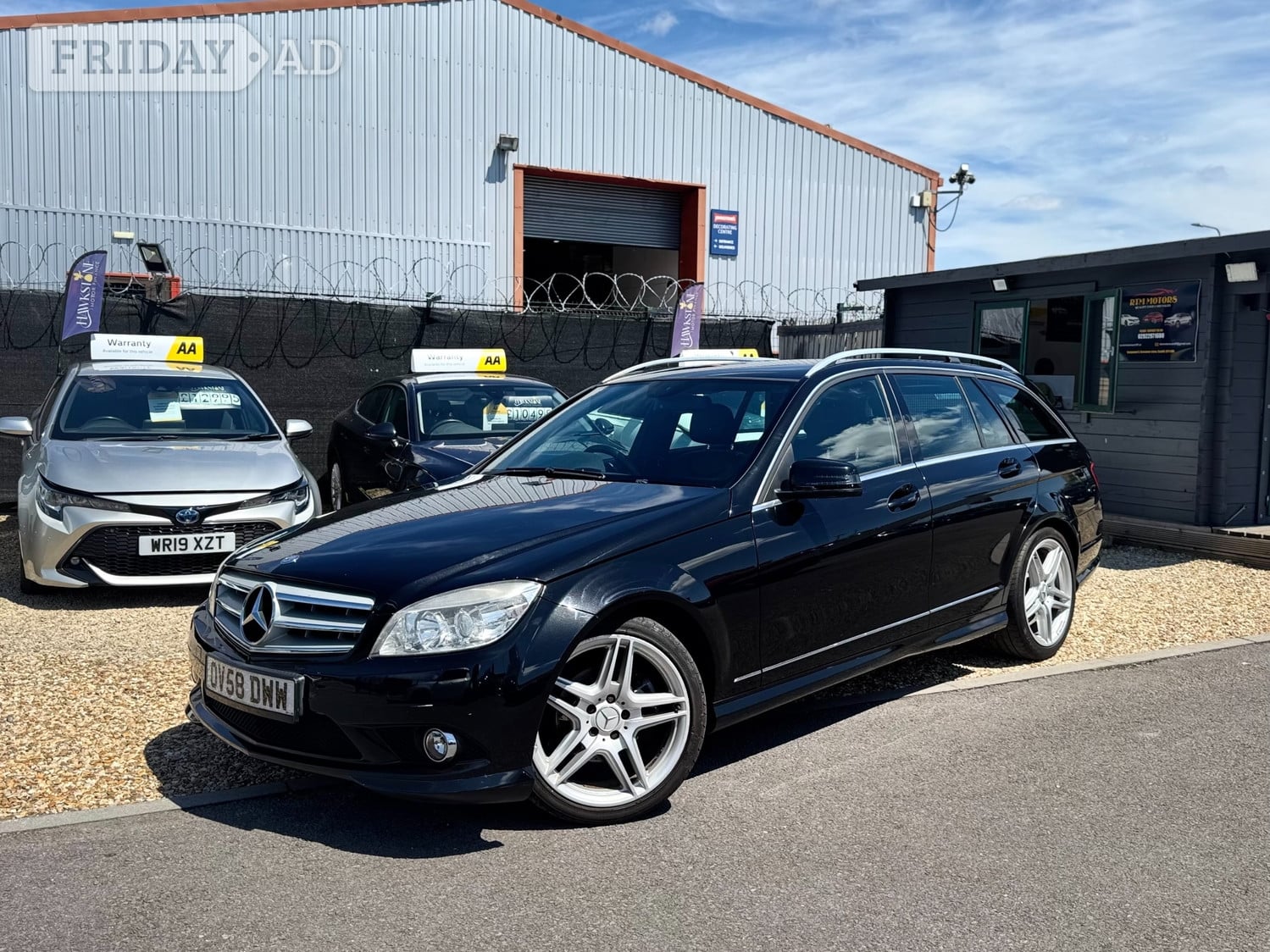 [ berth ]Mercedes-Benz C Class