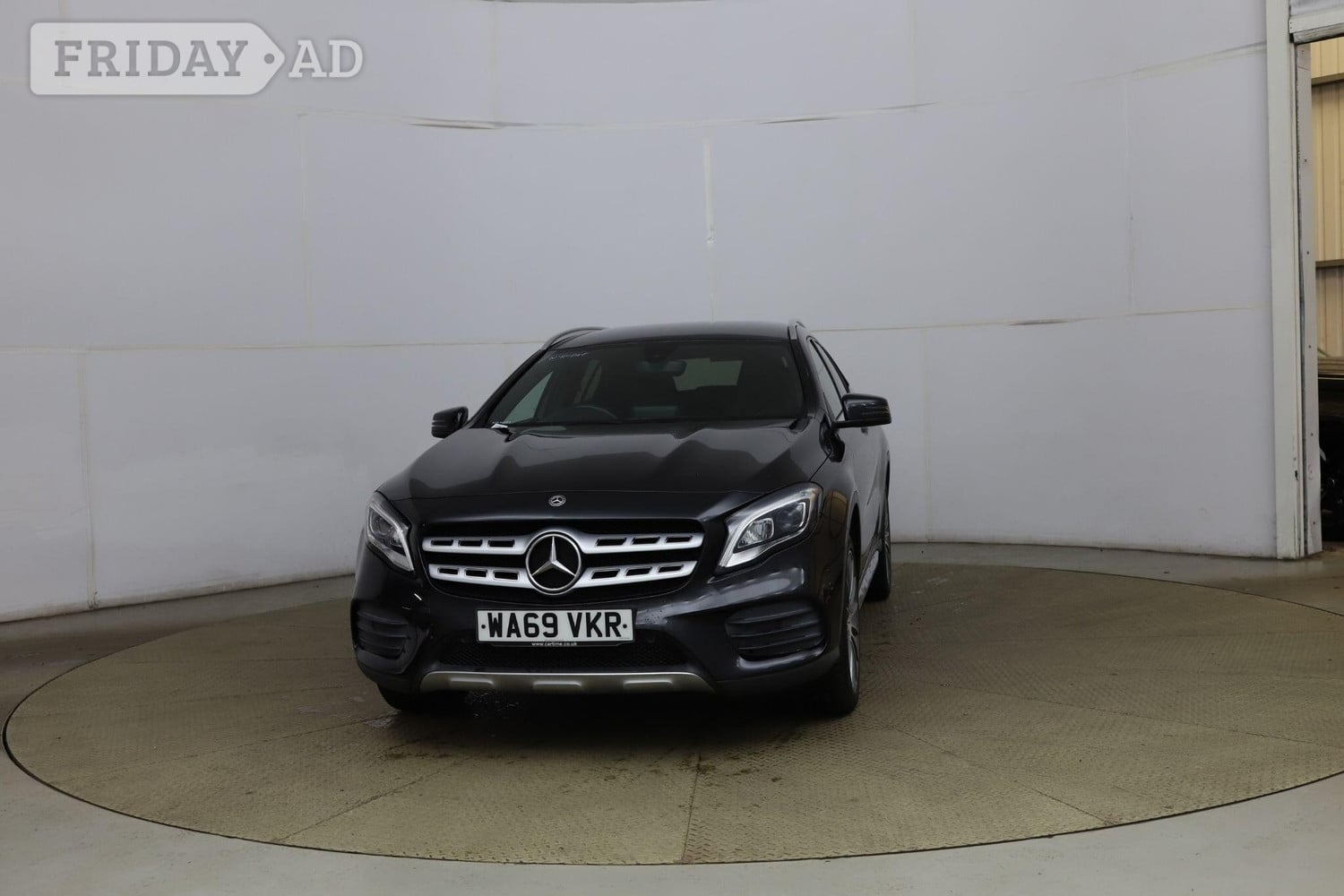 [ berth ]Mercedes-Benz GLA