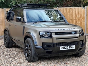 Land Rover Defender 110 2022