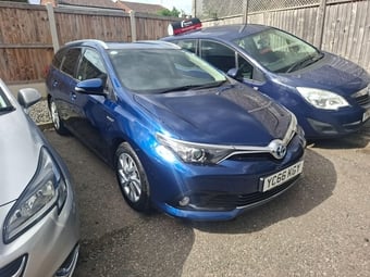 Toyota Auris 2016
