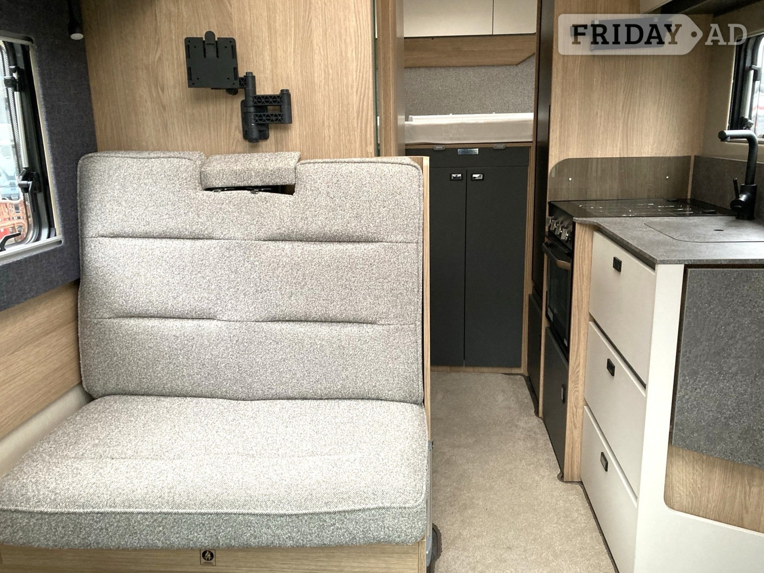 [4 berth ]Auto-Trail Excel 620g