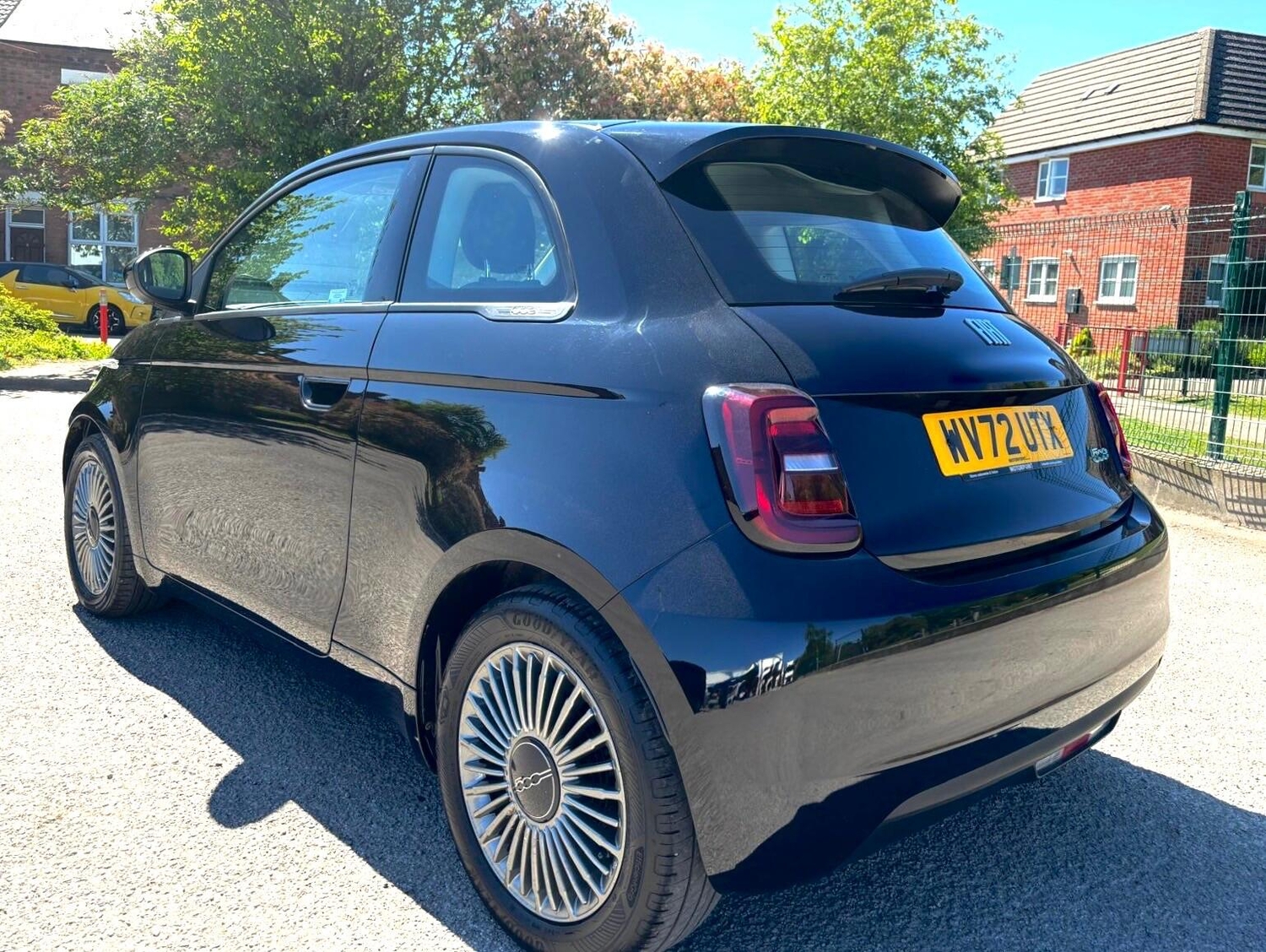 Fiat 500E 2022 - Cars in Leicester