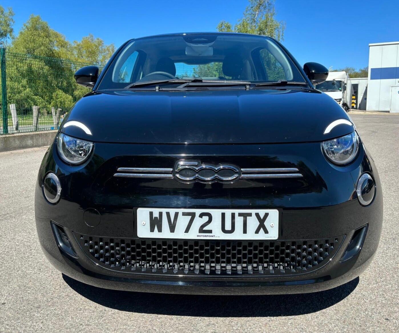Fiat 500E 2022 - Cars