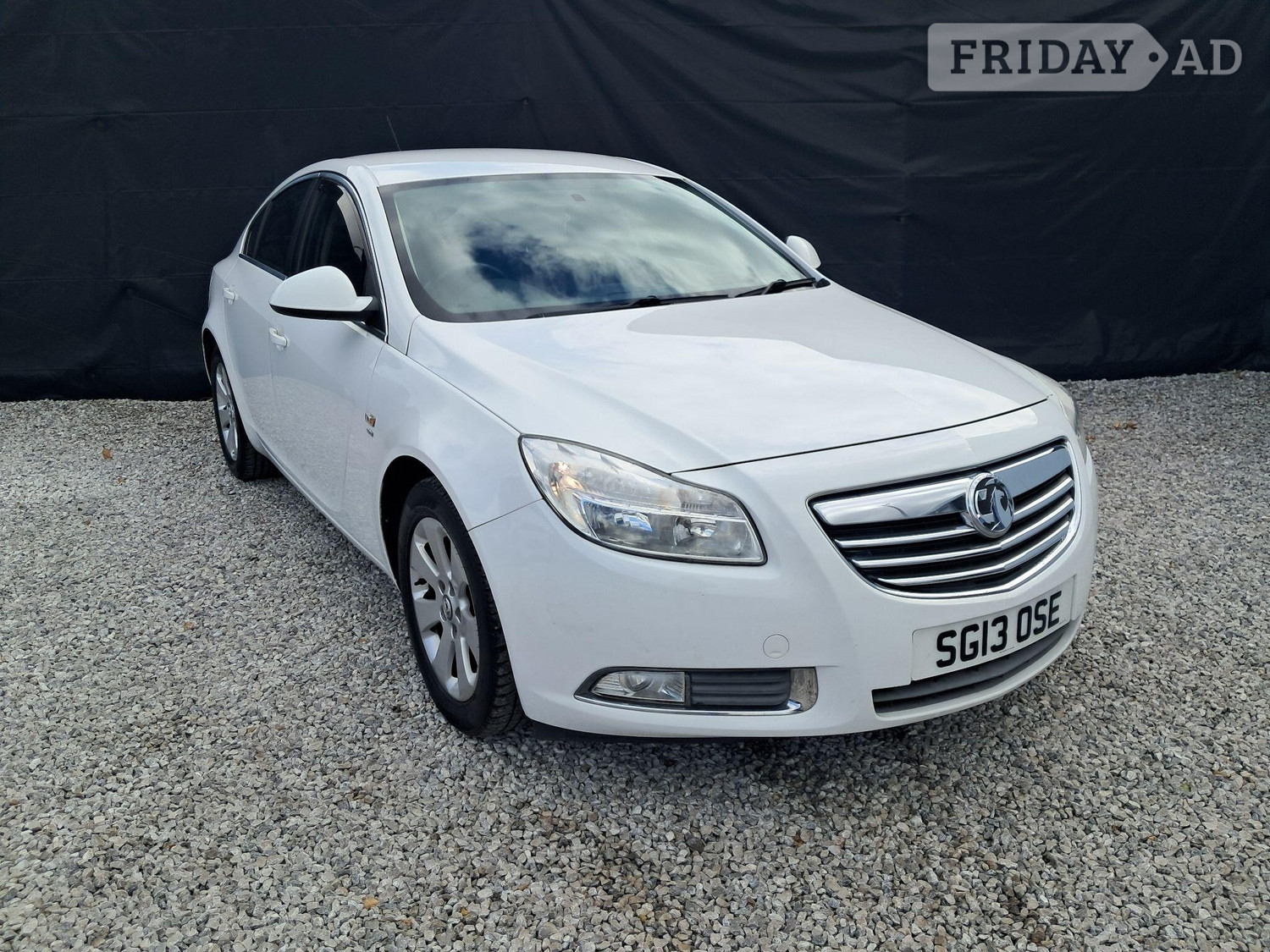 [ berth ]Vauxhall Insignia