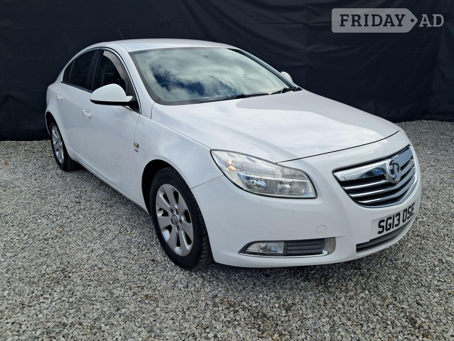 Vauxhall Insignia 2013 in Pontefract