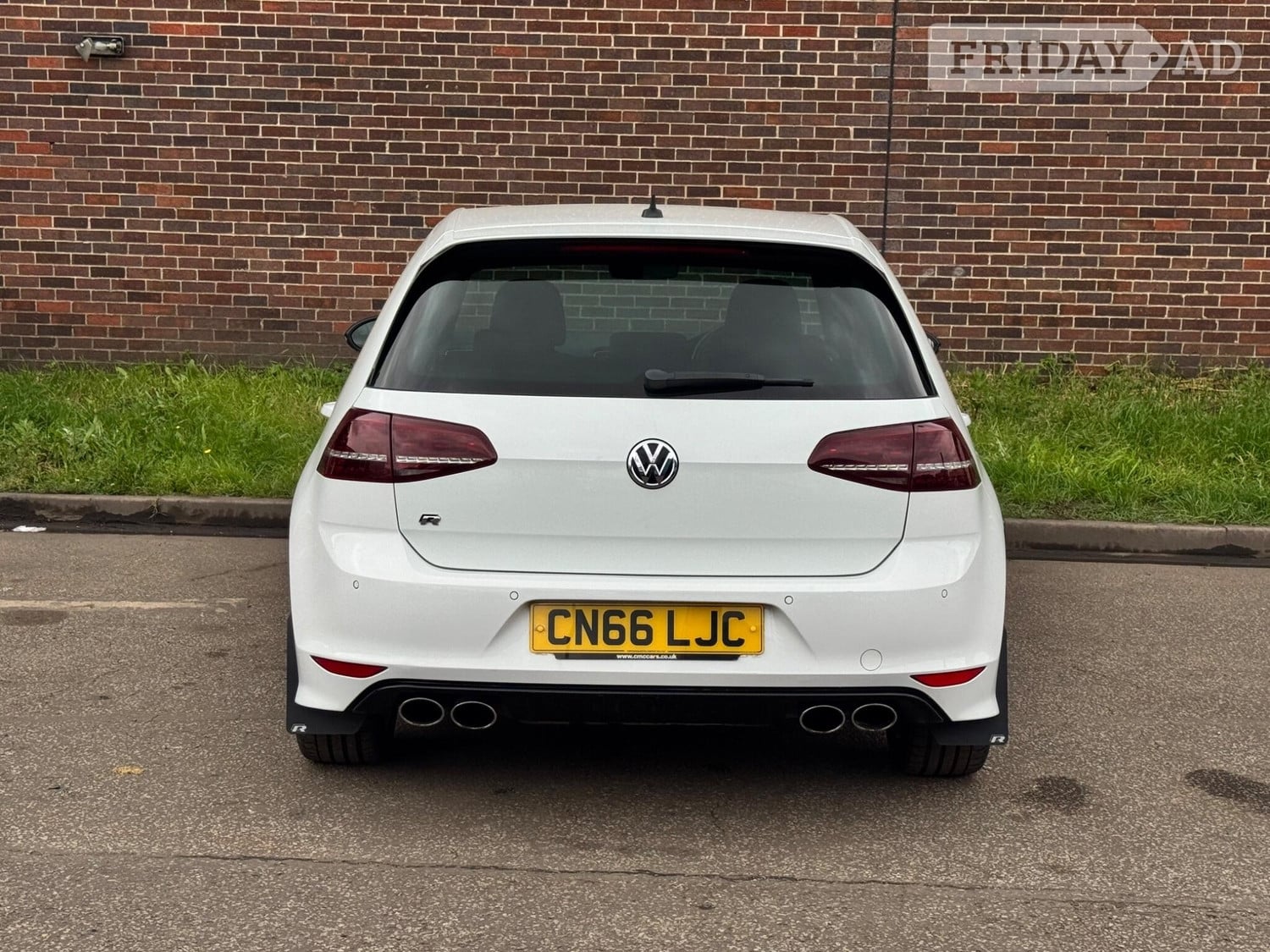 Volkswagen Golf 2016 - Cars