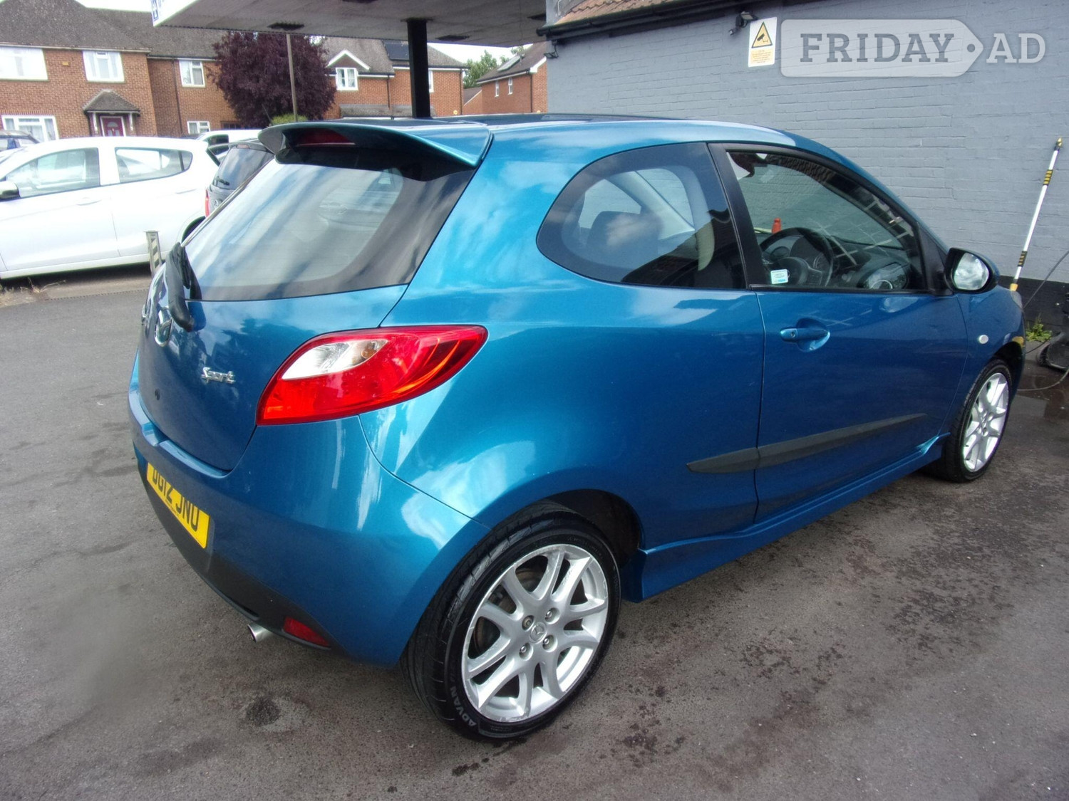 [ berth ]Mazda Mazda2