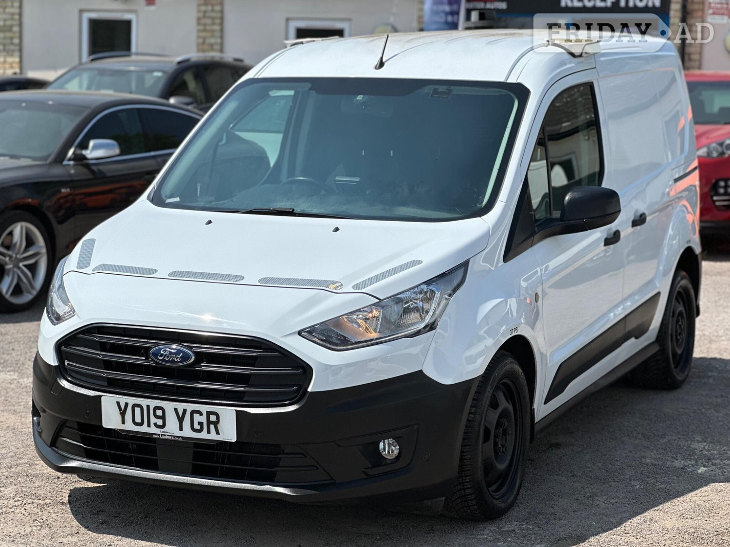 [ berth ]Ford Transit Connect