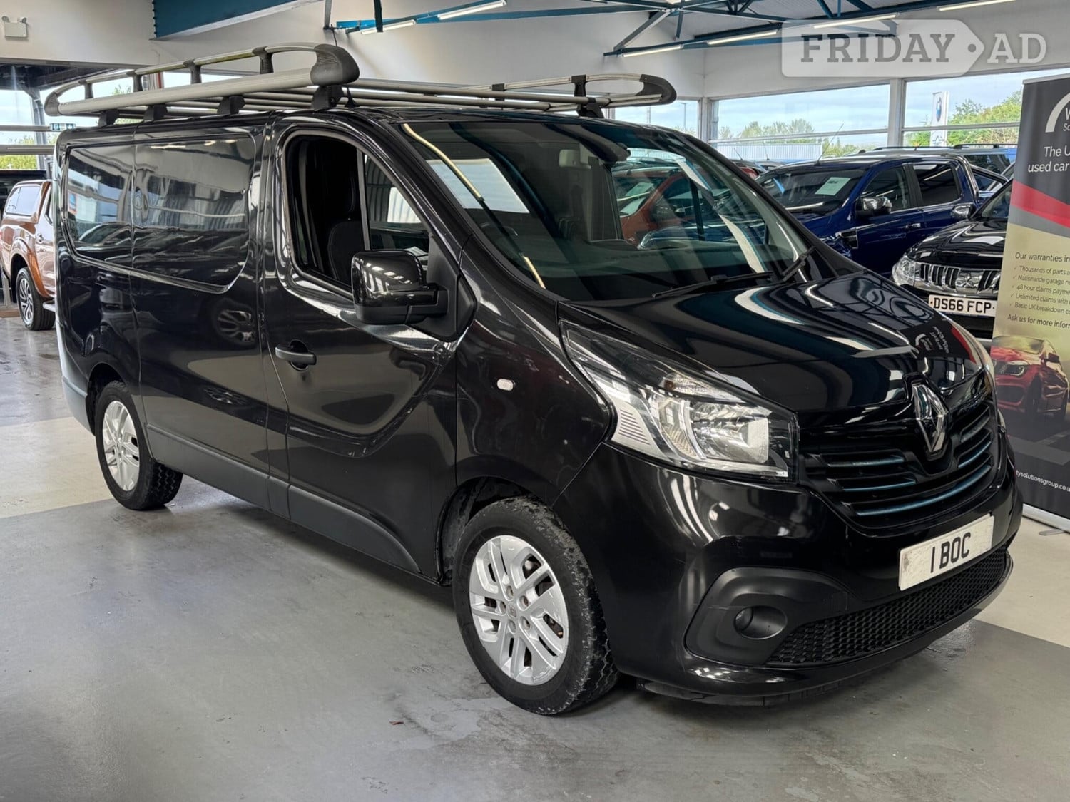 Renault Trafic 2017 in Bolton