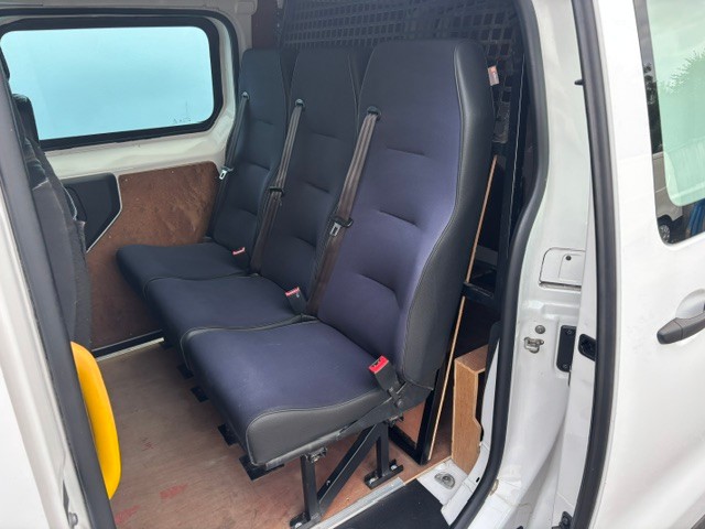 Peugeot Expert 2020 - Vans & Commercial Vehicles