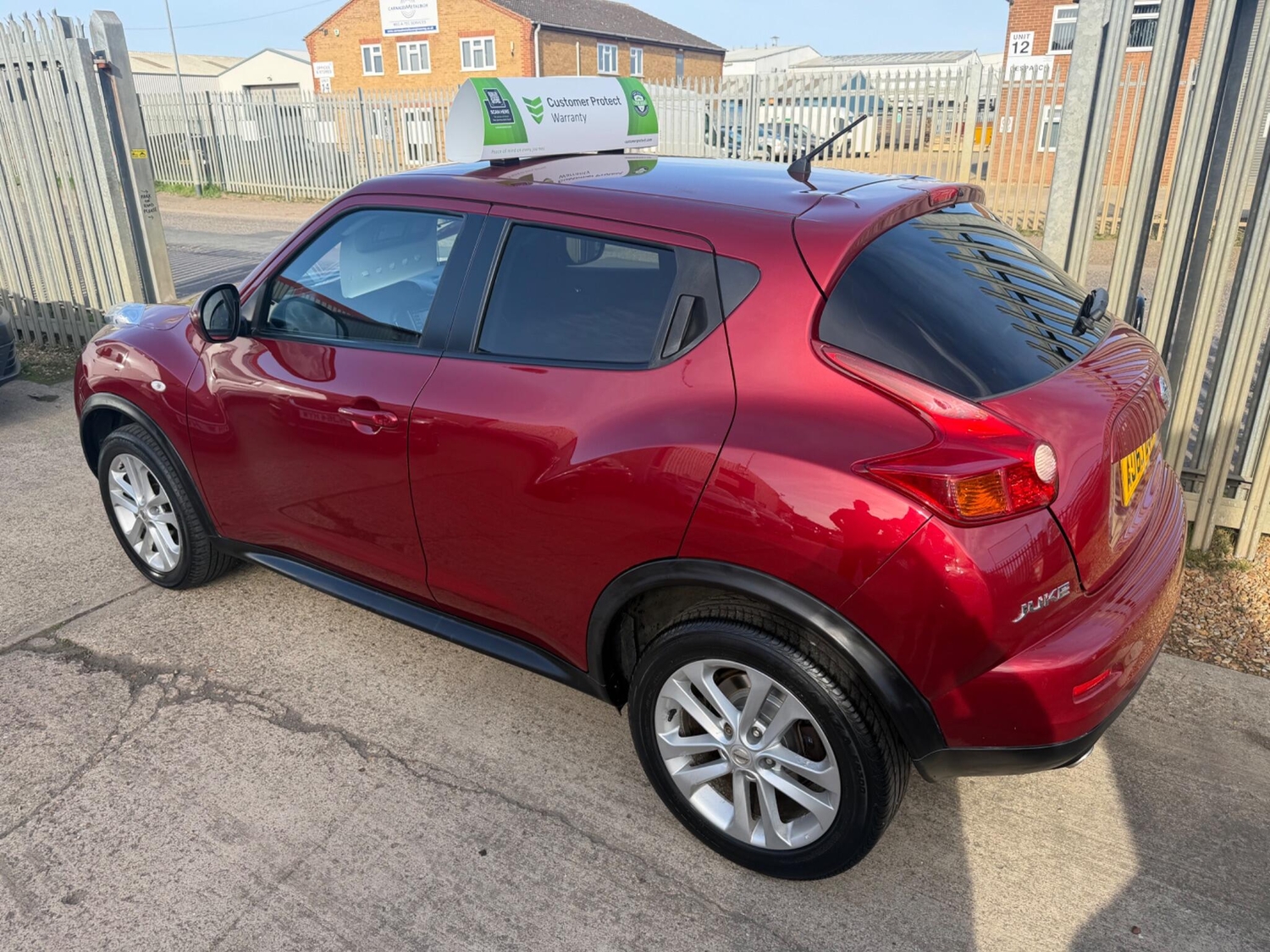Nissan Juke 2013 - Cars