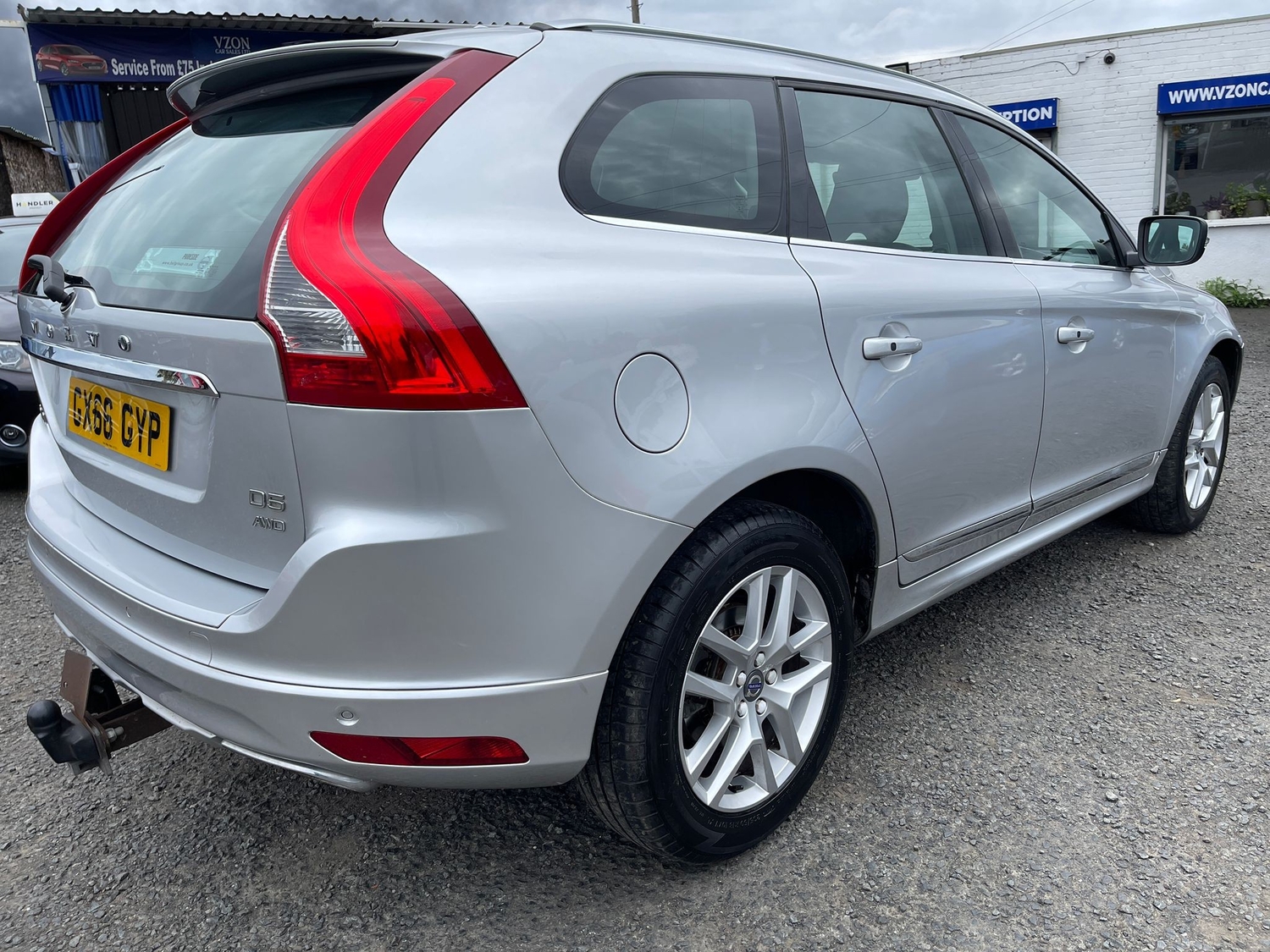 Volvo XC60 2016 - Cars