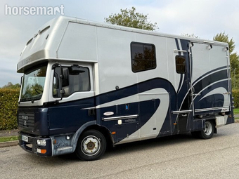 Grays Horseboxes  Man Horsebox