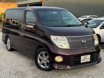 Nissan Elgrand 2008